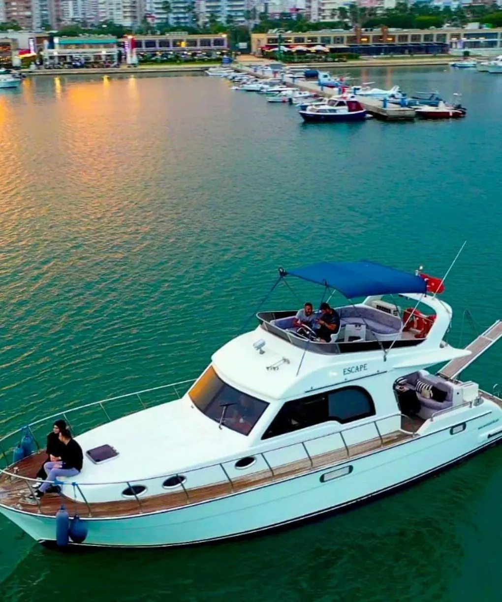 Escape Yatı GOLD Paket Evlilik Teklifi Organizasyonu – Mersin Marina - Görsel 6